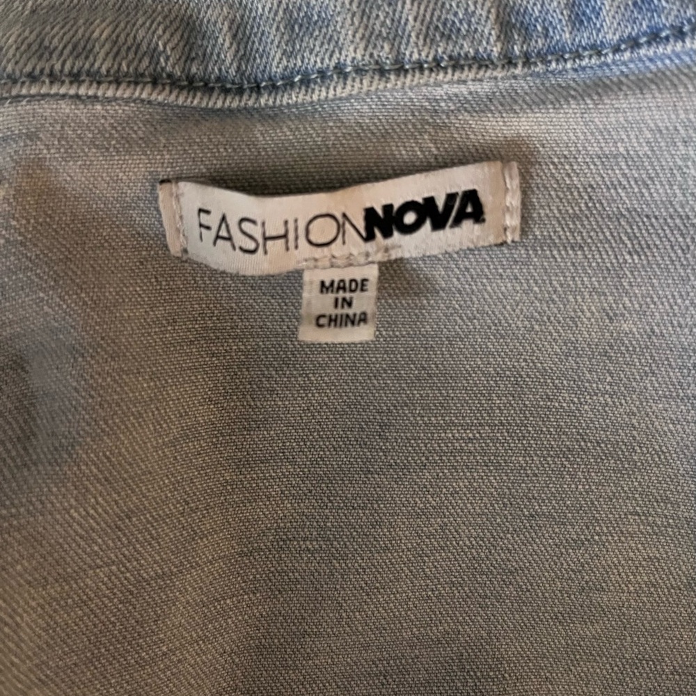 Jean jacket - Picture 5 of 6